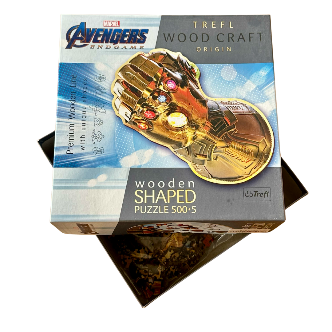 The Infinity Gauntlet (træ)