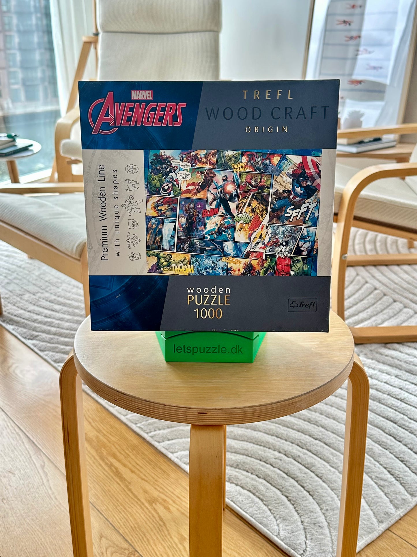 Marvel Comics Universe (wood)