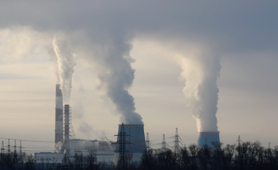 The Hidden Cloud: The Carbon Cost of Digital Streaming vs. The Circular Jigsaw
